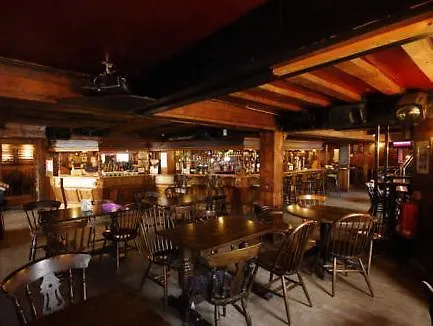 The Longboat Inn 4*